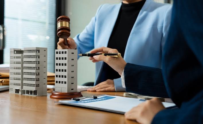 Real Estate Lawyer in Charlotte